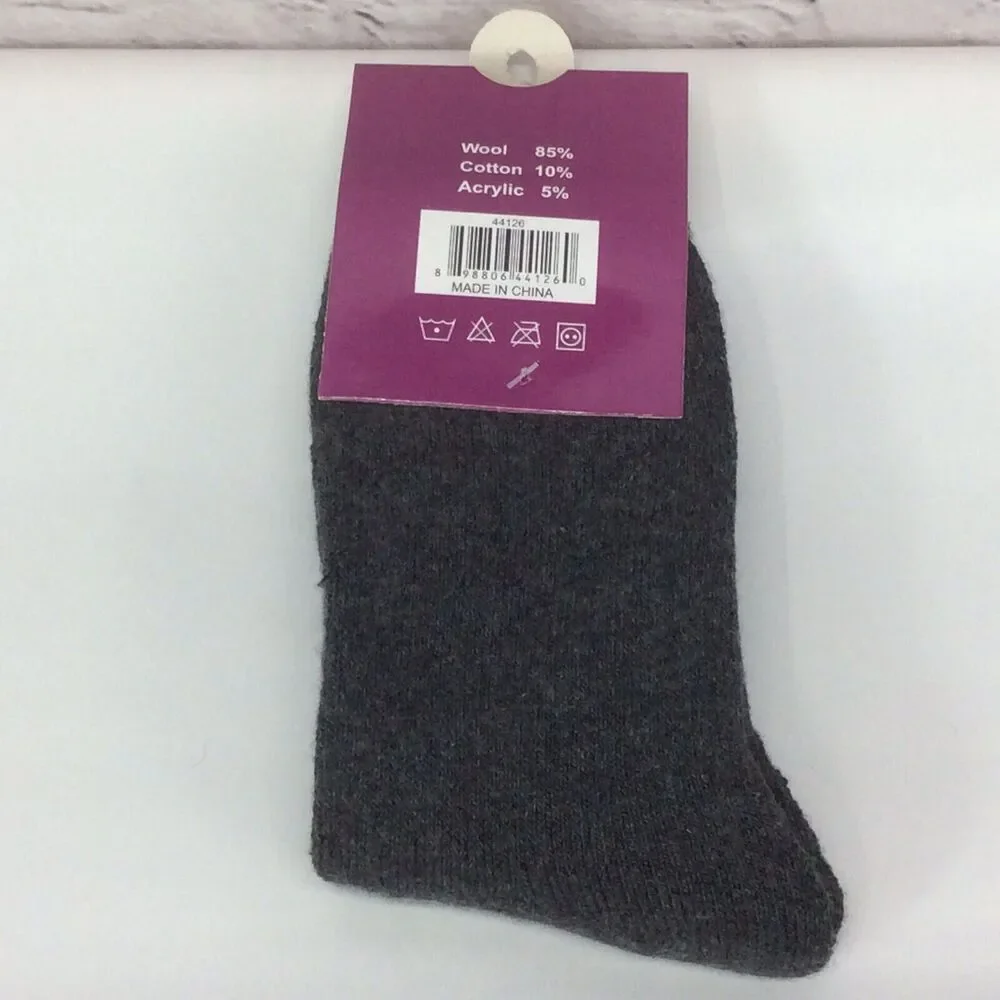 Heat Trendz Women's Socks Wool Blend Size 9-11 Dark Pink & Gray 2 Pair Hiking